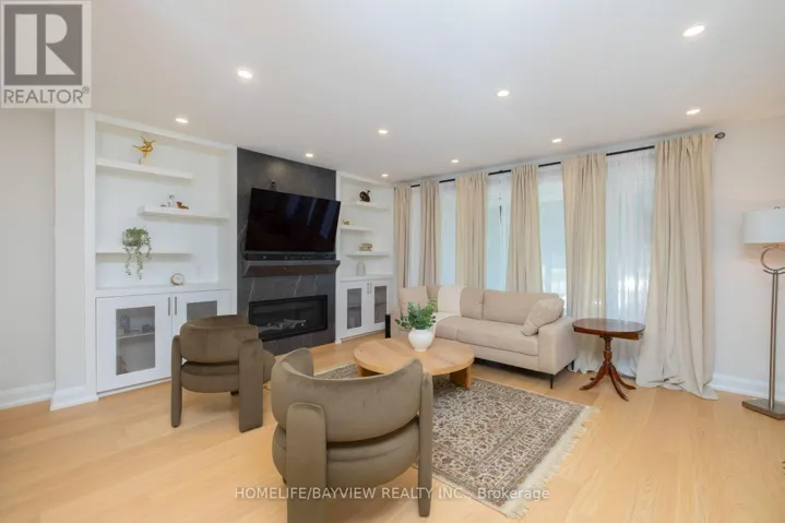 164 STEELES AVENUE E, Markham (Grandview), Ontario L3T1A5