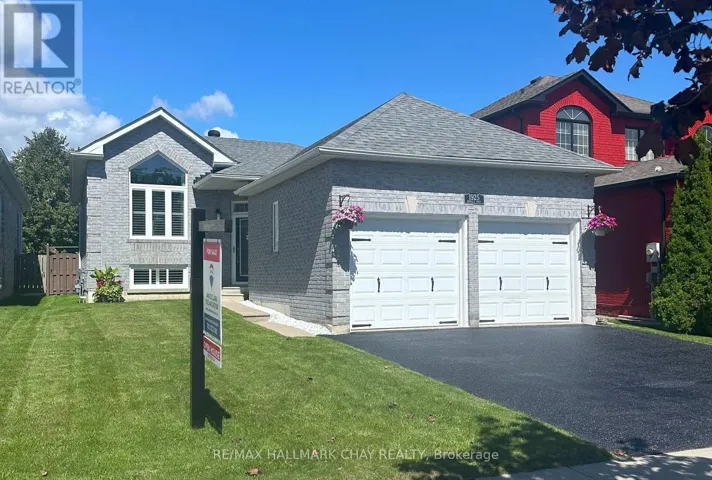 1925 EMERALD COURT, Innisfil (Alcona), Ontario L9S2A4