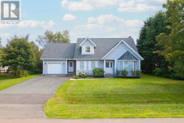 25 England Circle, Charlottetown, Prince Edward Island C1E1W6