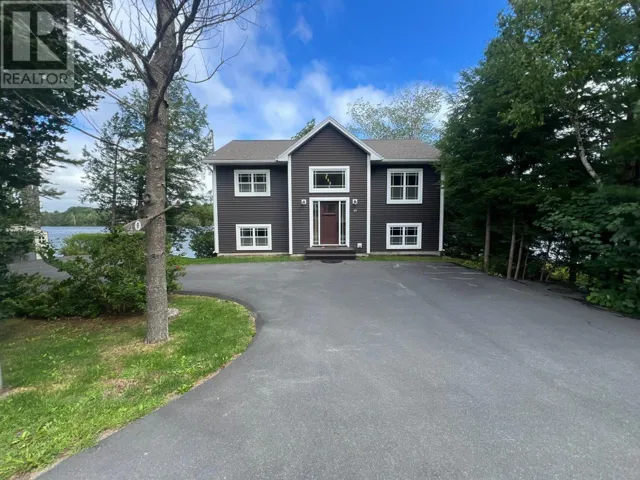 40 Tucker Lake Road, Beaver Bank, Nova Scotia B4G1C3