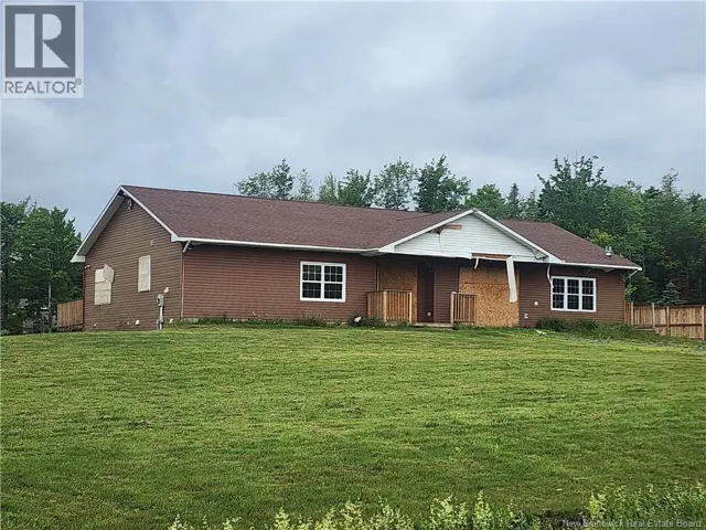 15 Cedar Circle Road, Douglas, New Brunswick E2G8B9