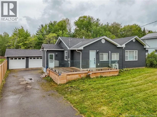 35 Centennial Drive, Minto, New Brunswick E4B3S1