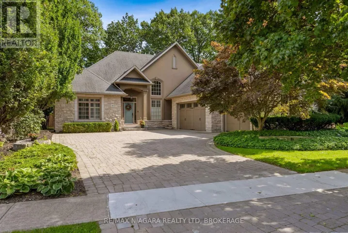 41 SCULLER'S WAY, St. Catharines (Martindale Pond), Ontario L2N7S7