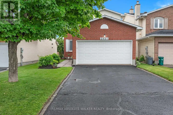 2061 LEGRAND CRESCENT, Ottawa, Ontario K1E3R1