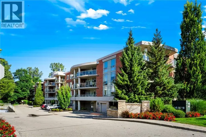 125 WILSON Street W Unit# 301, Ancaster, Ontario L9G1N4