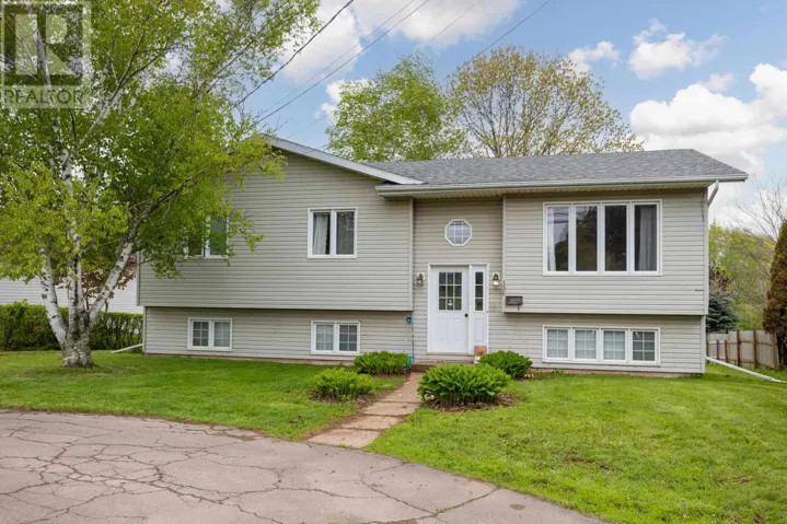 136 Stratford Road, Stratford, Prince Edward Island C1B1Y4