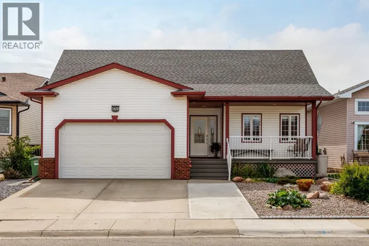 169 Parklane Drive, Strathmore, Alberta T1P1V8