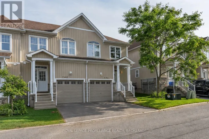 792 NEWMARKET LANE, Kingston (Rideau), Ontario K7K6K7