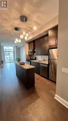 112 GEORGE STREET, Toronto (Moss Park), Ontario M5A2M5