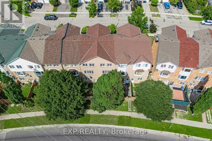 144 BARTLEY DRIVE, Toronto (Victoria Village), Ontario M4A1C5