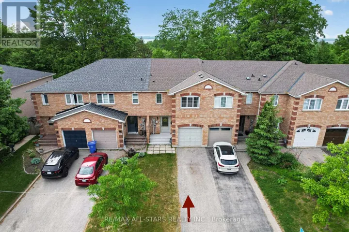 18 LANCASTER COURT, Georgina (Keswick South), Ontario L4P4A1