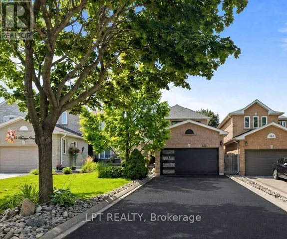 416 FLANAGAN COURT, Newmarket (Summerhill Estates), Ontario L3X2E9