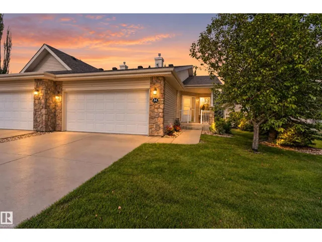 #34 2031 BRENNAN CR NW, Edmonton, Alberta T5T0W3