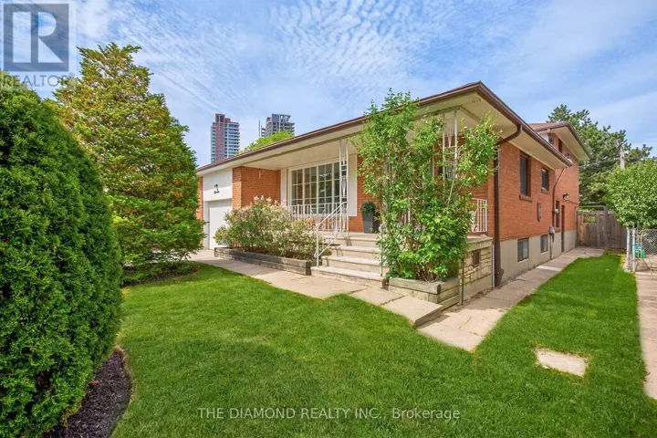 11 SWORDBILL DRIVE, Toronto (Edenbridge-Humber Valley), Ontario M9A4V3