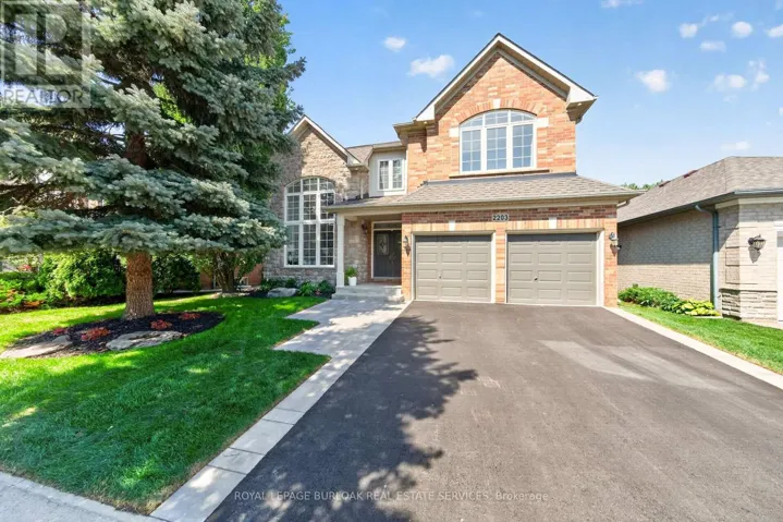 2203 TURNBERRY ROAD, Burlington (Rose), Ontario L7M4P9