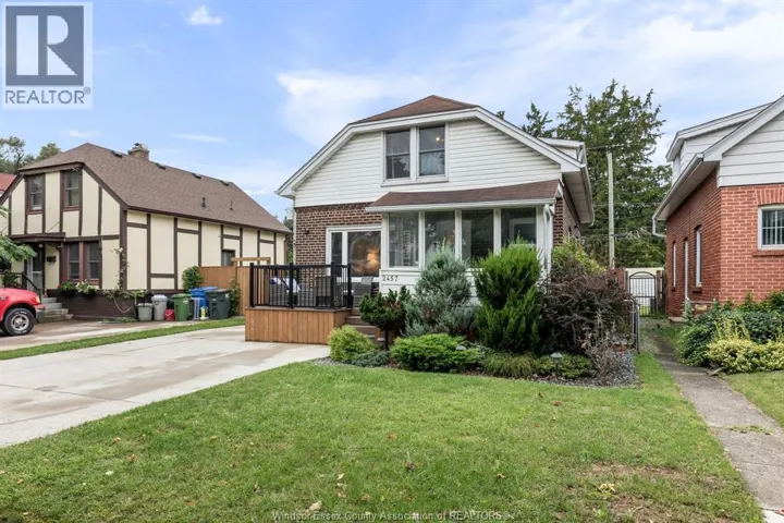 2457 TURNER, Windsor, Ontario N8W3K9