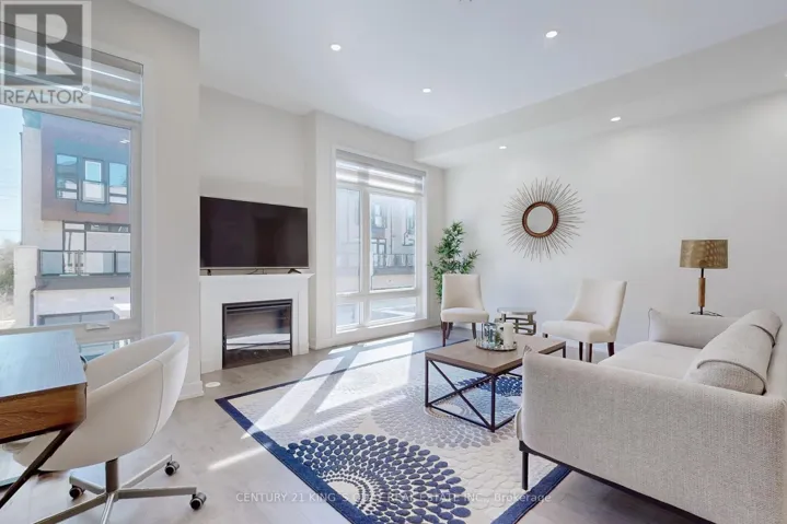 16 CREDIT LANE, Richmond Hill (Jefferson), Ontario L4E1G9
