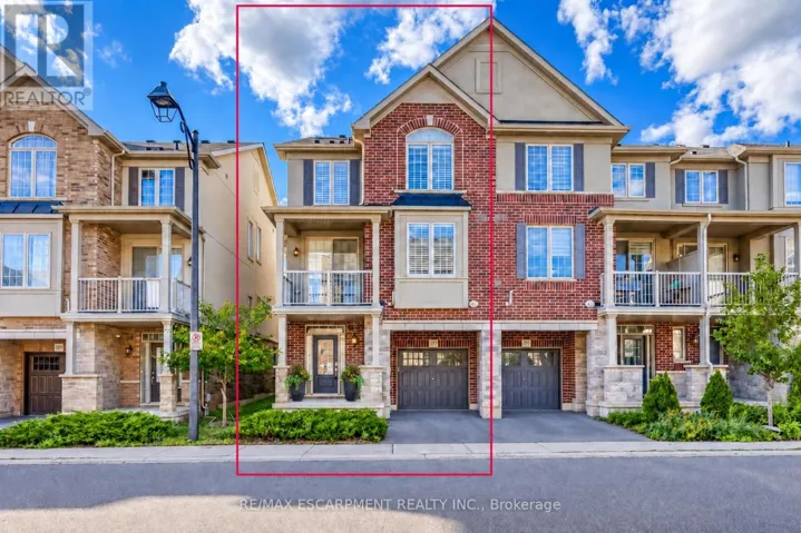 393 GRANTHAM COMMON, Oakville (JM Joshua Meadows), Ontario L6H7E3