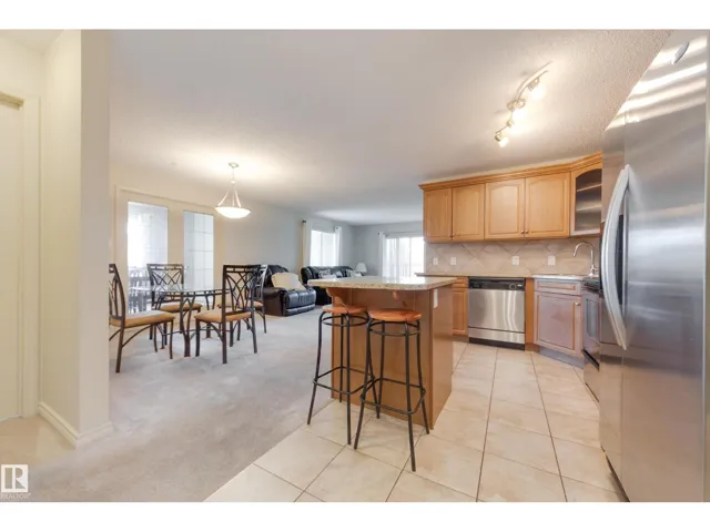 #225 2436 GUARDIAN RD NW, Edmonton, Alberta T5T2P5