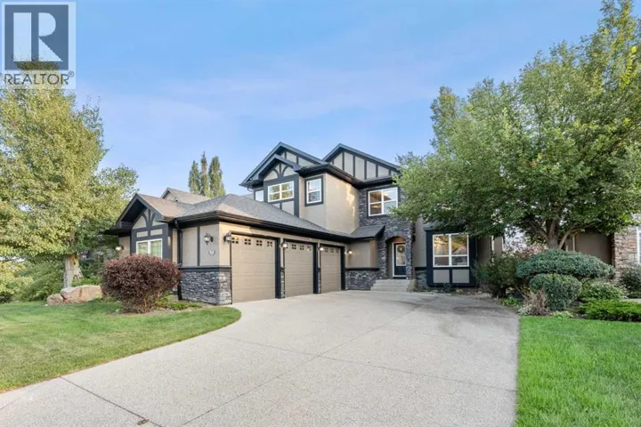 51 Discovery Ridge Mount SW, Calgary, Alberta T3H5G2