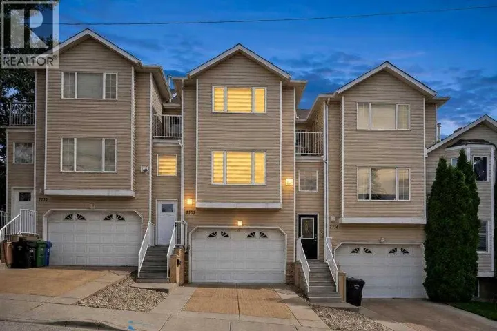 2732, 16 Street Street SW, Calgary, Alberta T2T6A4