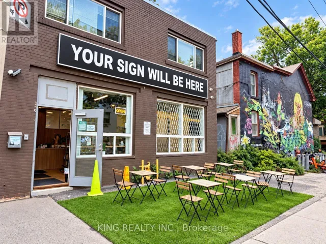 260 NIAGARA STREET, Toronto (Niagara), Ontario M6J2L9