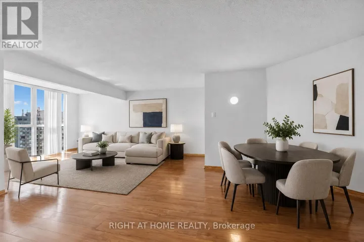 1711 - 41 MARKBROOK LANE, Toronto (Mount Olive-Silverstone-Jamestown), Ontario M9V5E6