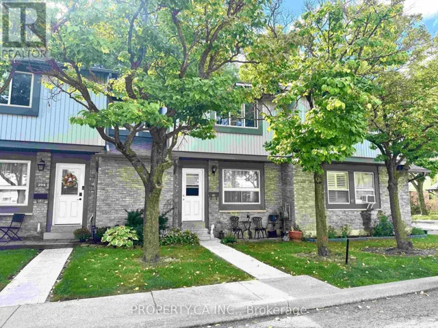 296 WILSON DRIVE, Milton (DP Dorset Park), Ontario L9T3K2
