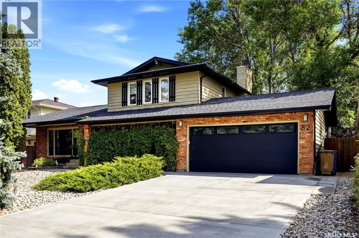 82 Lowry PLACE, Regina, Saskatchewan S4S6C7