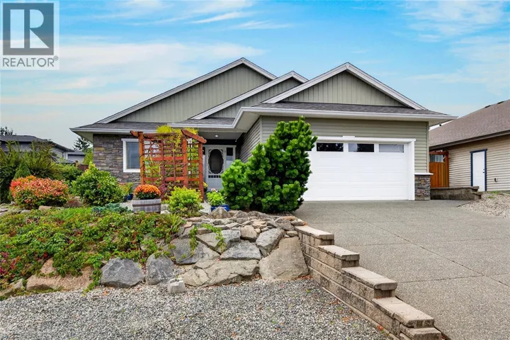 2567 Kendal Ave, Cumberland, British Columbia V0R1S0