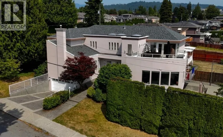 1620 FELL AVENUE, Burnaby, British Columbia V5B3Z5