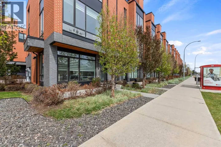 3040 Parkdale Boulevard NW, Calgary, Alberta T2N5B3