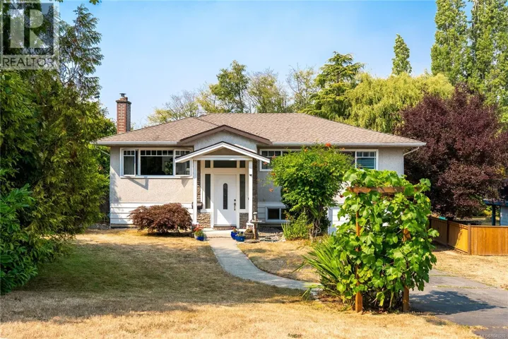 4260 Springridge Cres, Saanich, British Columbia V8Z4Z1