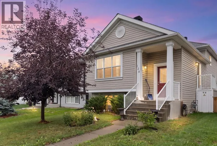 128 Copperstone Grove SE, Calgary, Alberta T2Z4X8