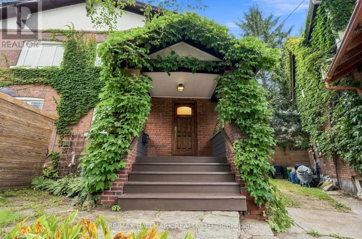 1 GLENMOUNT PARK ROAD, Toronto (East End-Danforth), Ontario M4E2M8