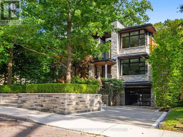 11 PINE CRESCENT, Toronto (The Beaches), Ontario M4E1L1