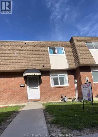 5420 Lassaline Unit# 26, Windsor, Ontario N8T1A8