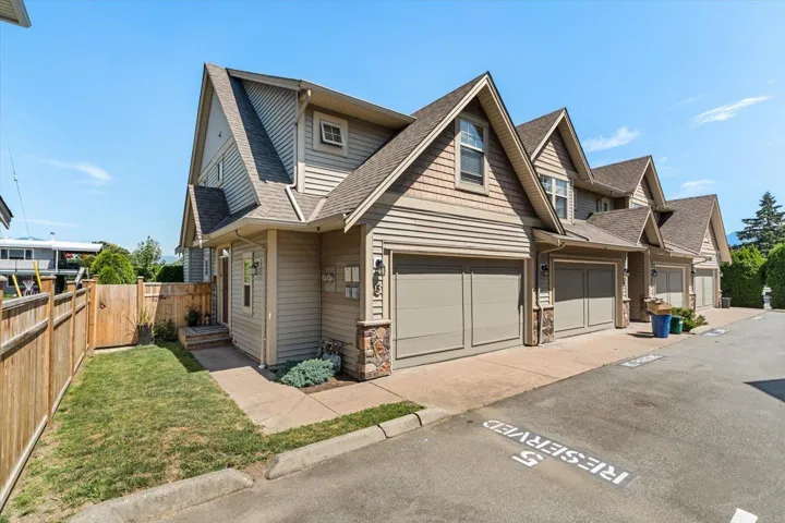 5 45377 SOUTH SUMAS ROAD, Sardis South, Chilliwack, British Columbia V2R1R8
