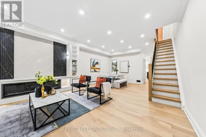49 EMERSON AVENUE, Toronto (Dovercourt-Wallace Emerson-Junction), Ontario M6H3S7