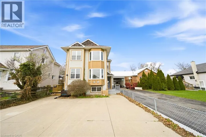233B VINE Street, St. Catharines, Ontario L2M4S9