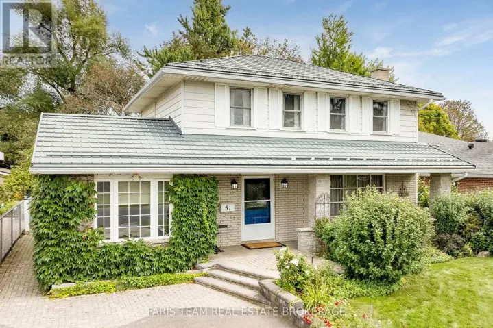 51 DAVIES CRESCENT, Barrie (Grove East), Ontario L4M2M4