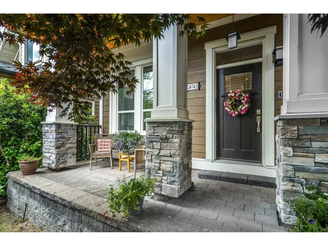14743 32 AVENUE, Surrey, British Columbia V4P1Z8