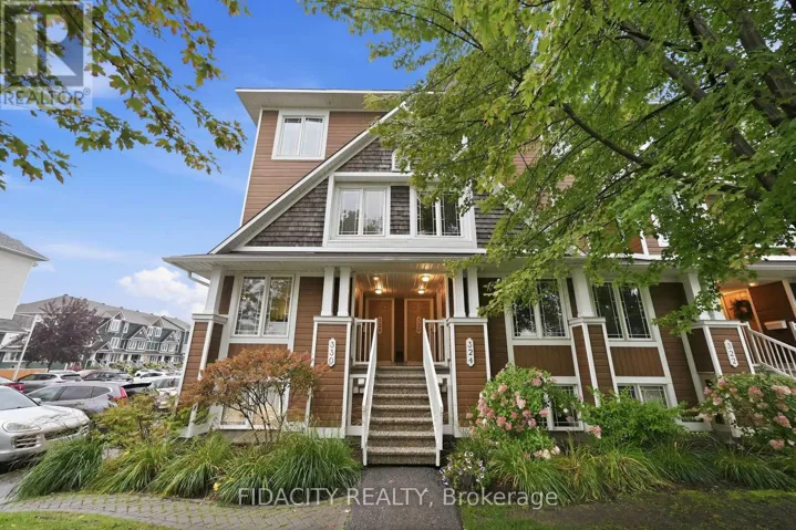 55 - 324 CROWNRIDGE DRIVE, Ottawa, Ontario K2M3A5