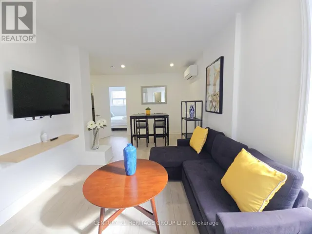 3RD FLOOR - 344 SHAW STREET, Toronto (Trinity-Bellwoods), Ontario M6J2X3
