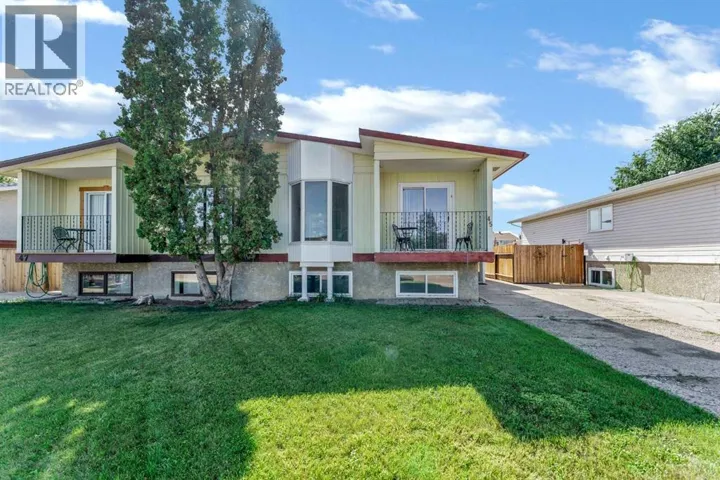 45 Clark Crescent SE, Medicine Hat, Alberta T1B1S2