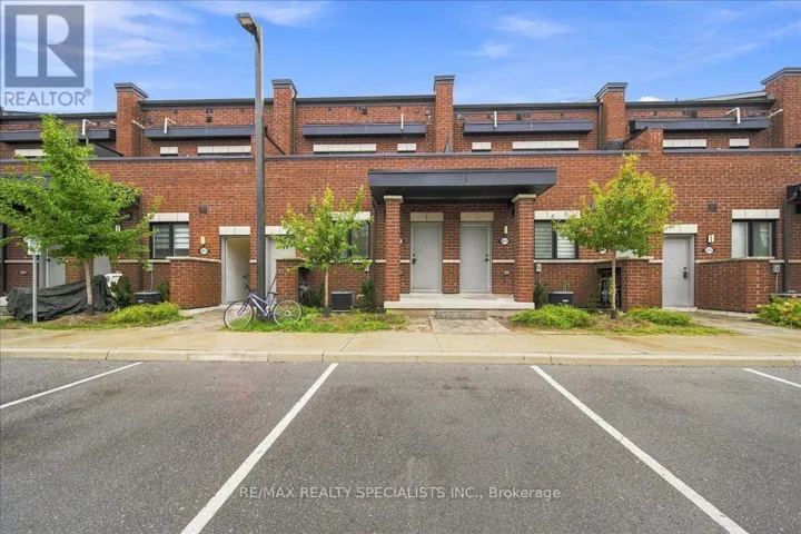 13 - 220 DISSETTE STREET, Bradford West Gwillimbury (Bradford), Ontario L3Z4M2