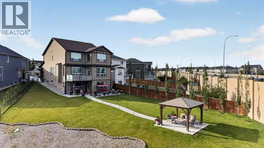 40 Sherwood Manor NW, Calgary, Alberta T3R0N6