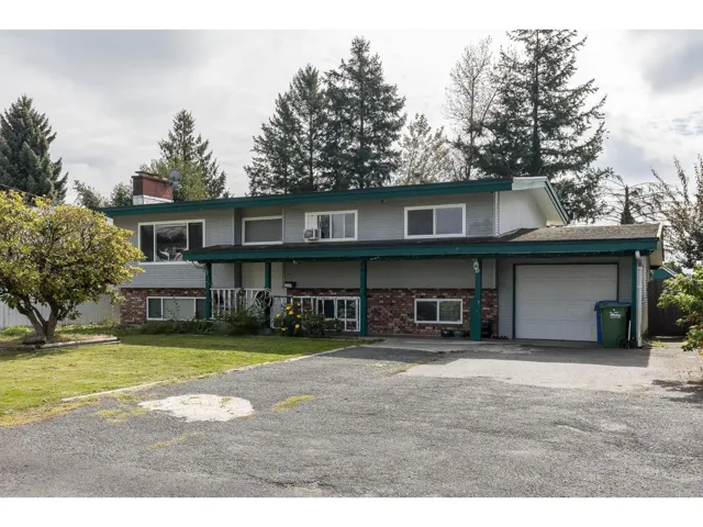 32698 PANDORA AVENUE, Abbotsford, British Columbia V2T3X1