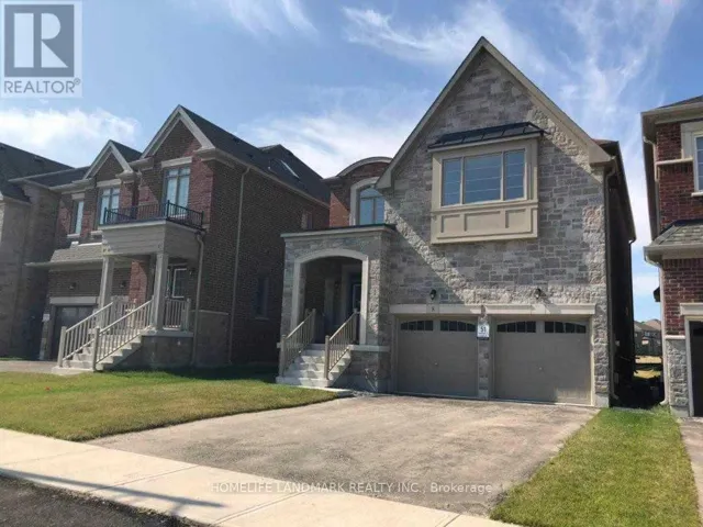 8 YARROW LANE, East Gwillimbury (Holland Landing), Ontario L9N0T4