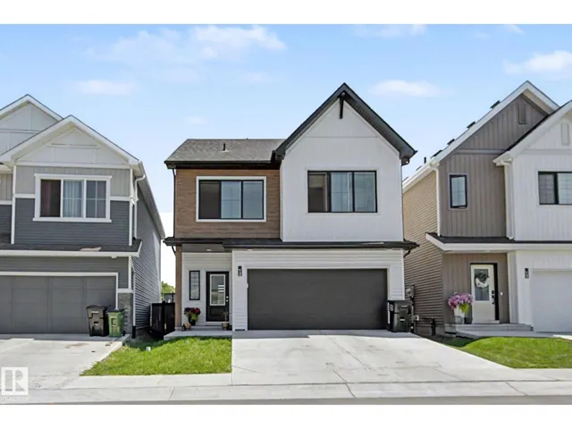 #12 905 172 ST SW, Edmonton, Alberta T6W3V5